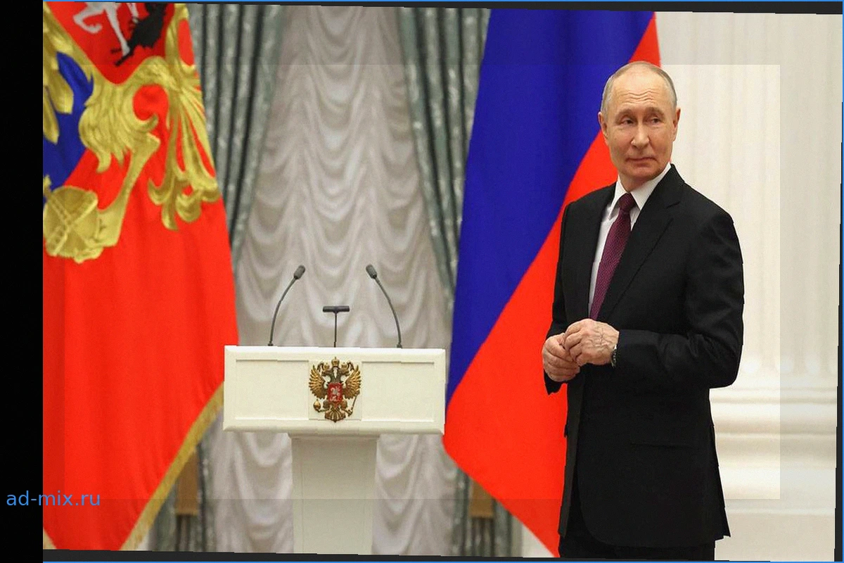 Владимир Путин вручил Президентскому полку ФСО России орден Жукова